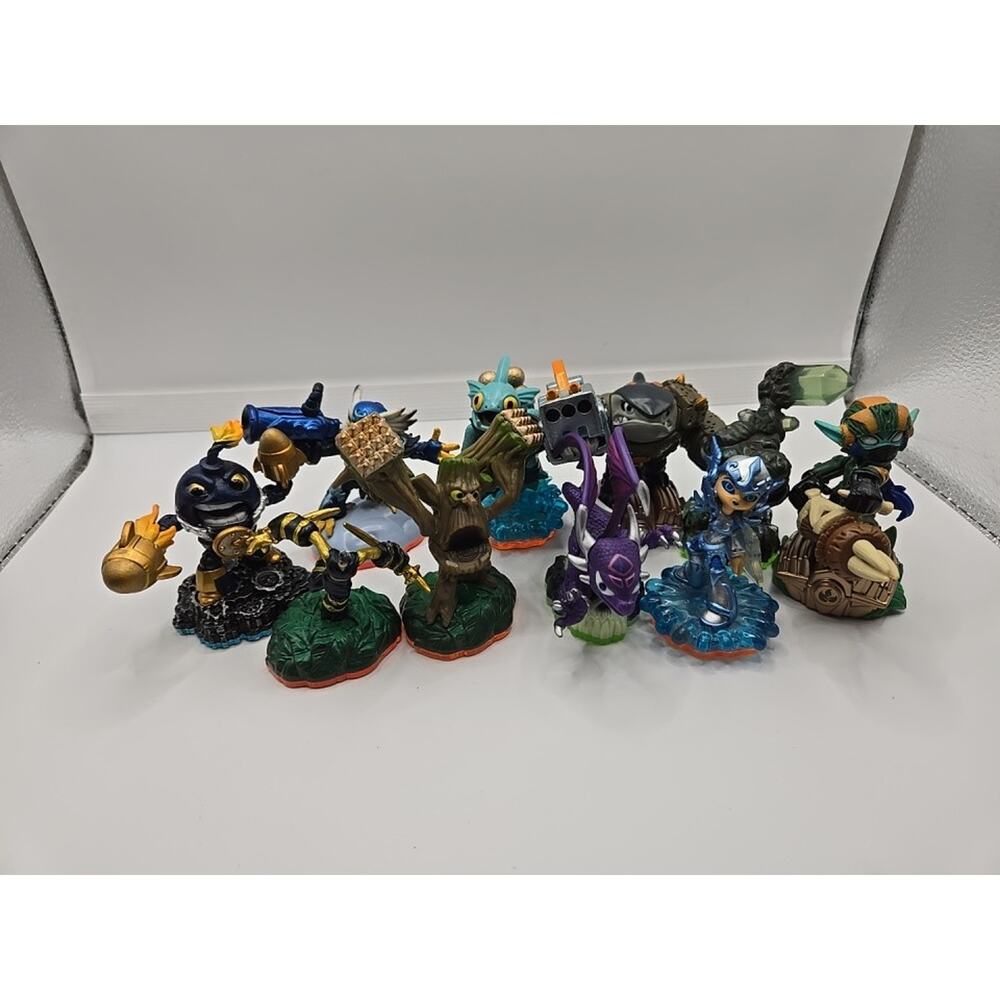 Activision Skylanders Character Figure Lot… (10 ct.)